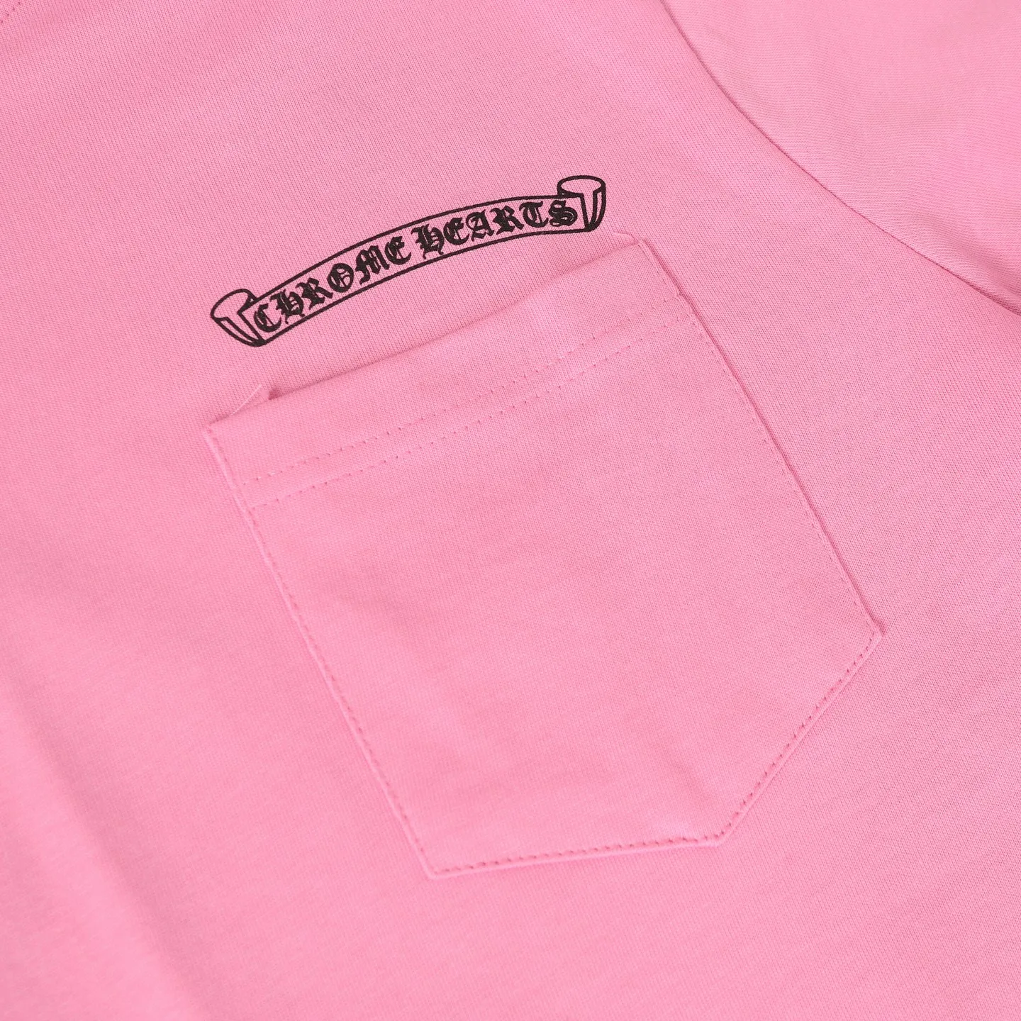 🅿️280 Come hearts/Cro Heart Cherry Blossom Pink Cross✝️Printed long sleeves, great for autumn and winter! Chest pockets, high weight threads on collar and cuffs, custom woven and dyed 280g double yarn pure cotton fabric, washed anti-counterfeiting tags and other auxiliary labels are all correct versions, super conspicuous, super pretty, super atmospheric, the same style for men and women! The overall upper body shows fashion and individuality, and it is a recommended T-shirt for couples to wear together!! Color: pink Size: XS-L
